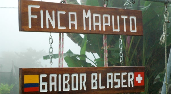 The placard at the entrance to Finca Maputo